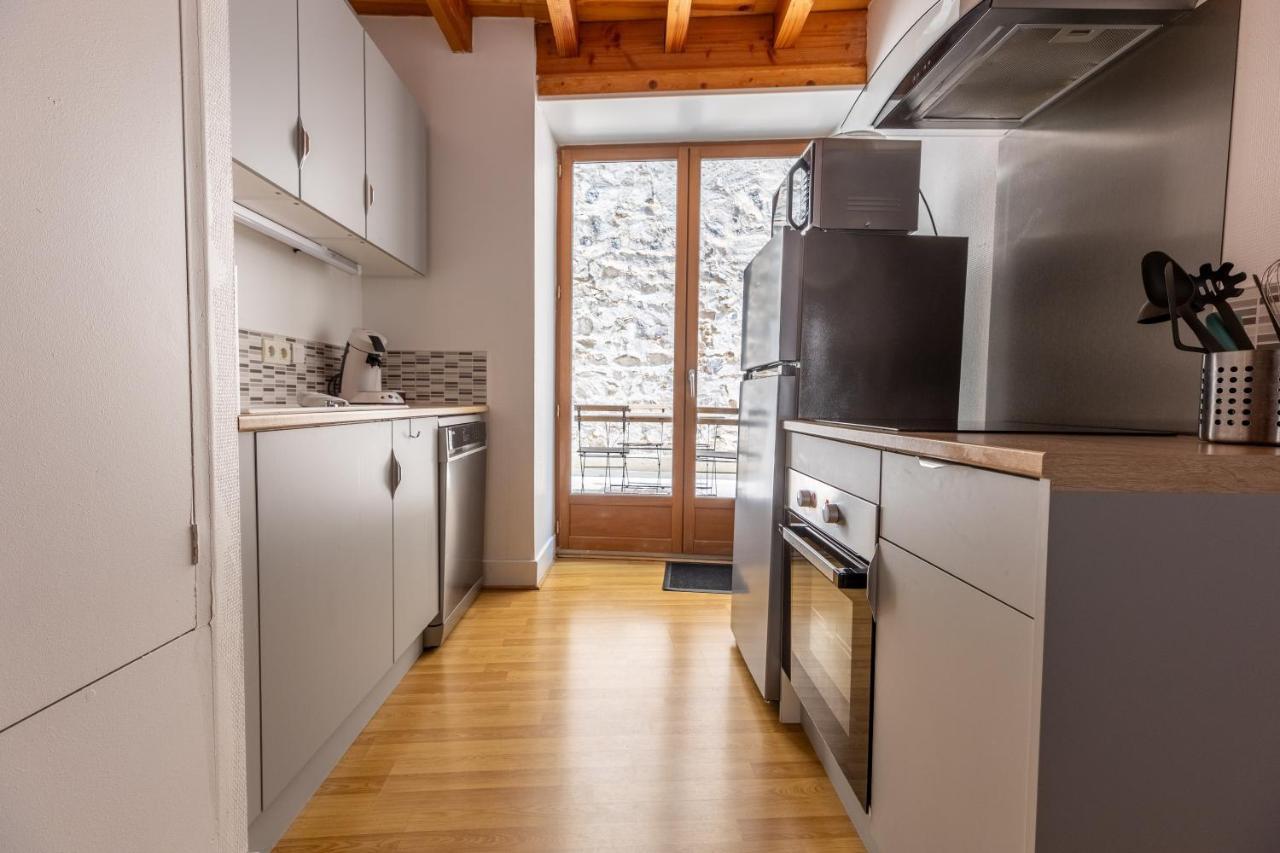 Le Double Pirou # 2 Appartements # Halte Auvergne Thiers Esterno foto