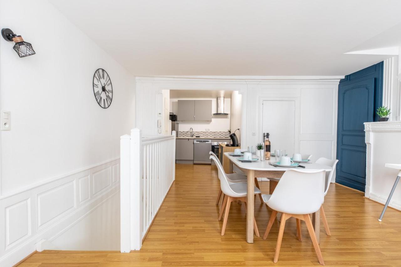 Le Double Pirou # 2 Appartements # Halte Auvergne Thiers Esterno foto