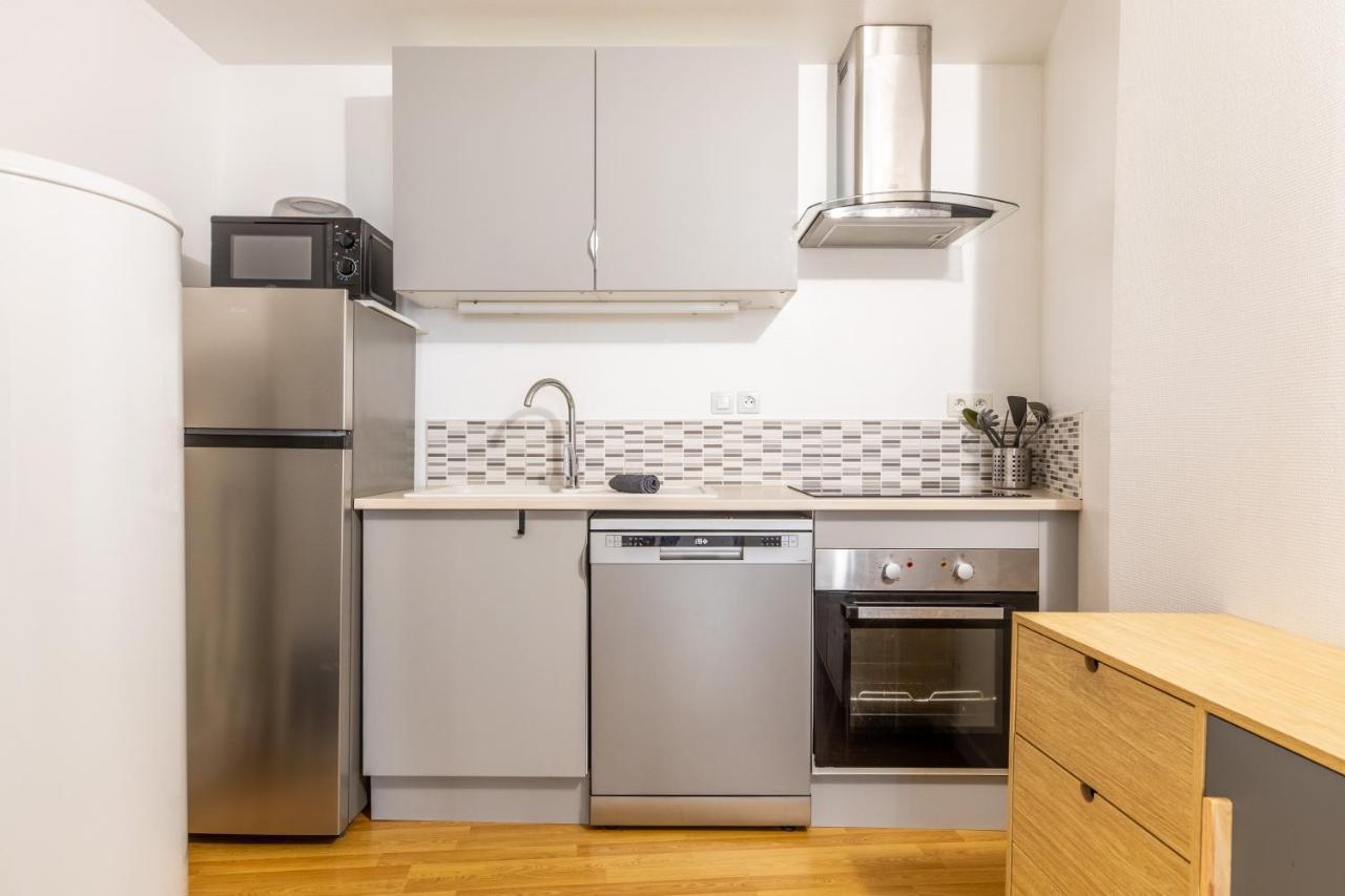 Le Double Pirou # 2 Appartements # Halte Auvergne Thiers Esterno foto