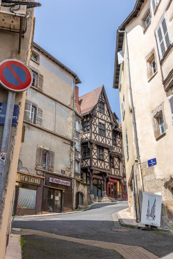 Le Double Pirou # 2 Appartements # Halte Auvergne Thiers Esterno foto