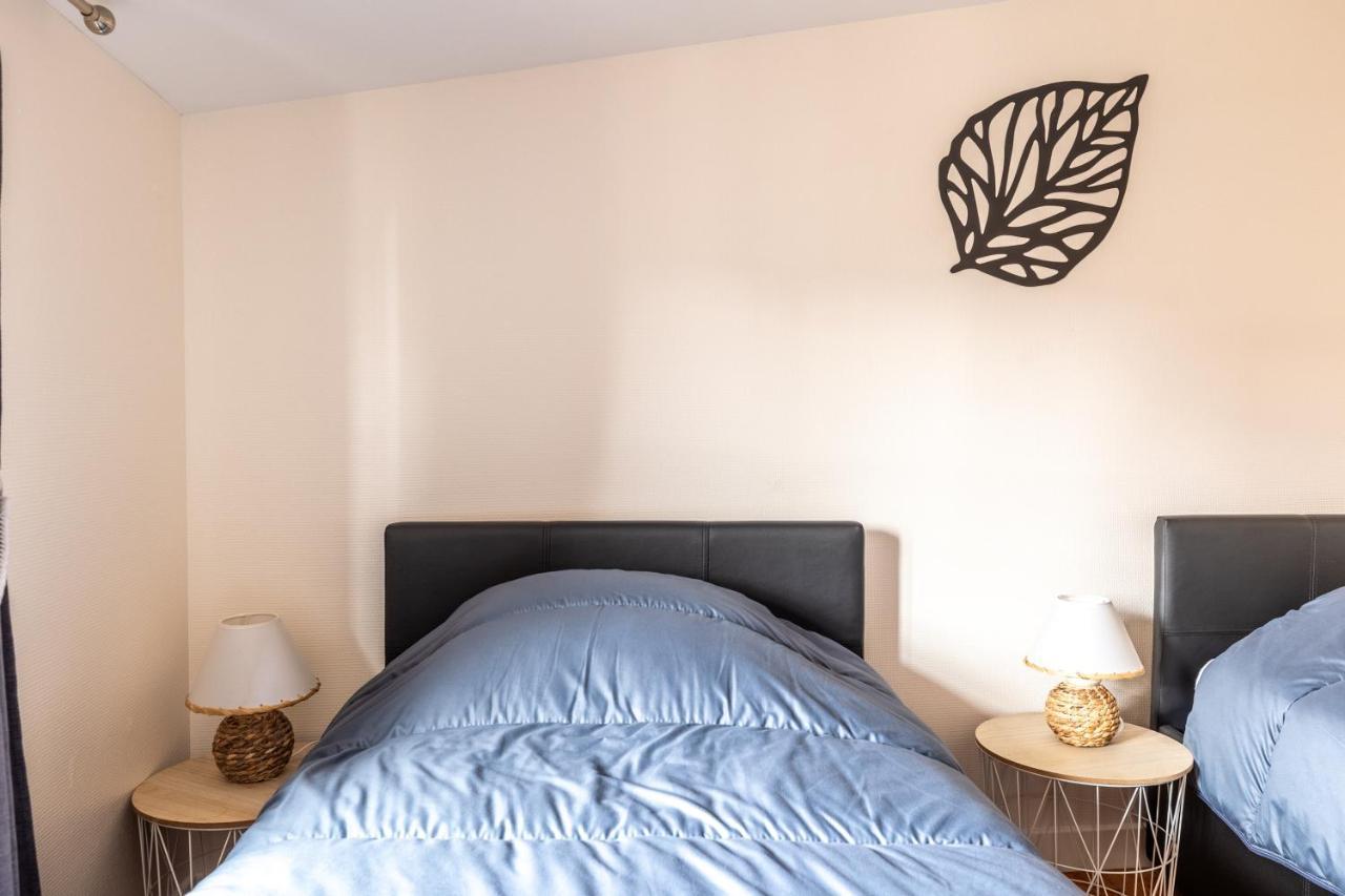 Le Double Pirou # 2 Appartements # Halte Auvergne Thiers Esterno foto
