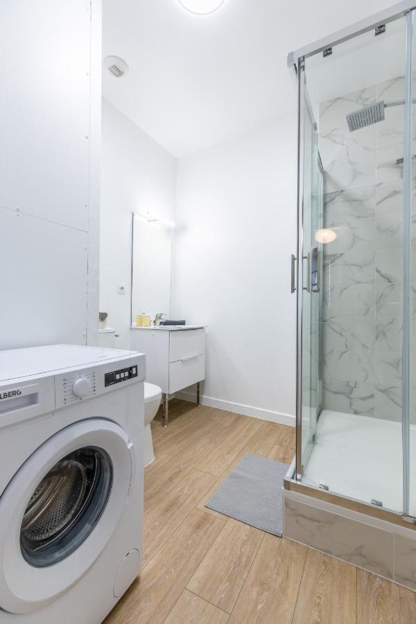 Le Double Pirou # 2 Appartements # Halte Auvergne Thiers Esterno foto