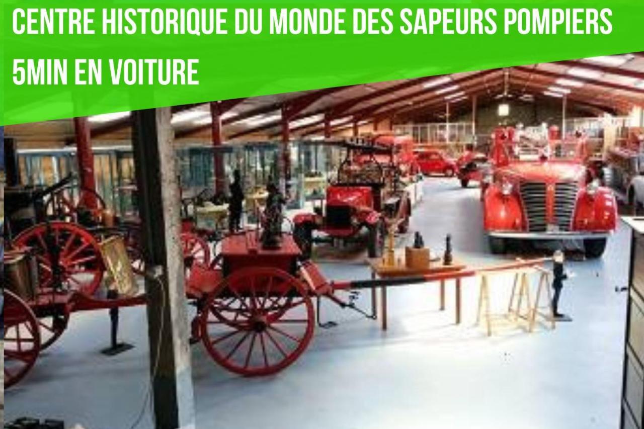 Le Double Pirou # 2 Appartements # Halte Auvergne Thiers Esterno foto